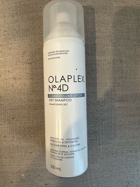 OLAPLEX No. 4D Dry Shampoo — 250ml